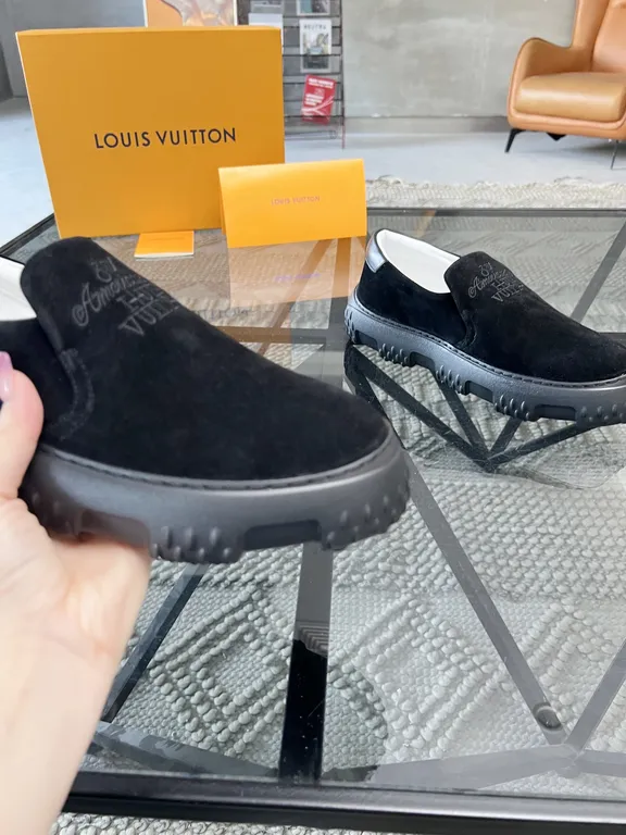 Louis Vuitton Shoe 